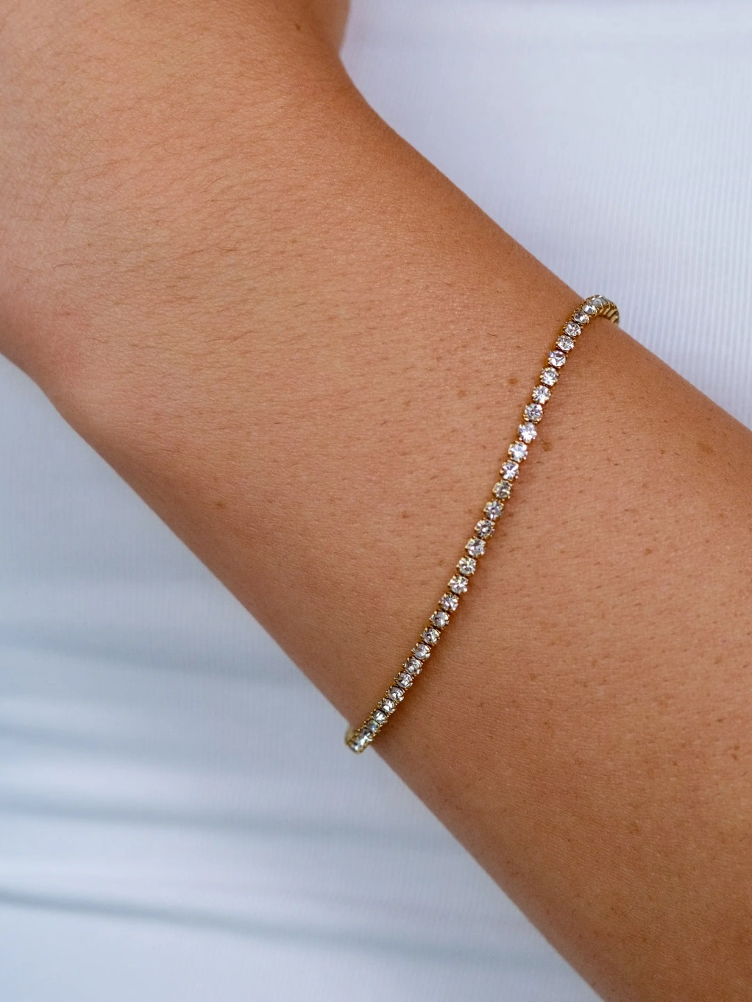 Pulseira Cravejada de Aço com Banho em Ouro 14k
