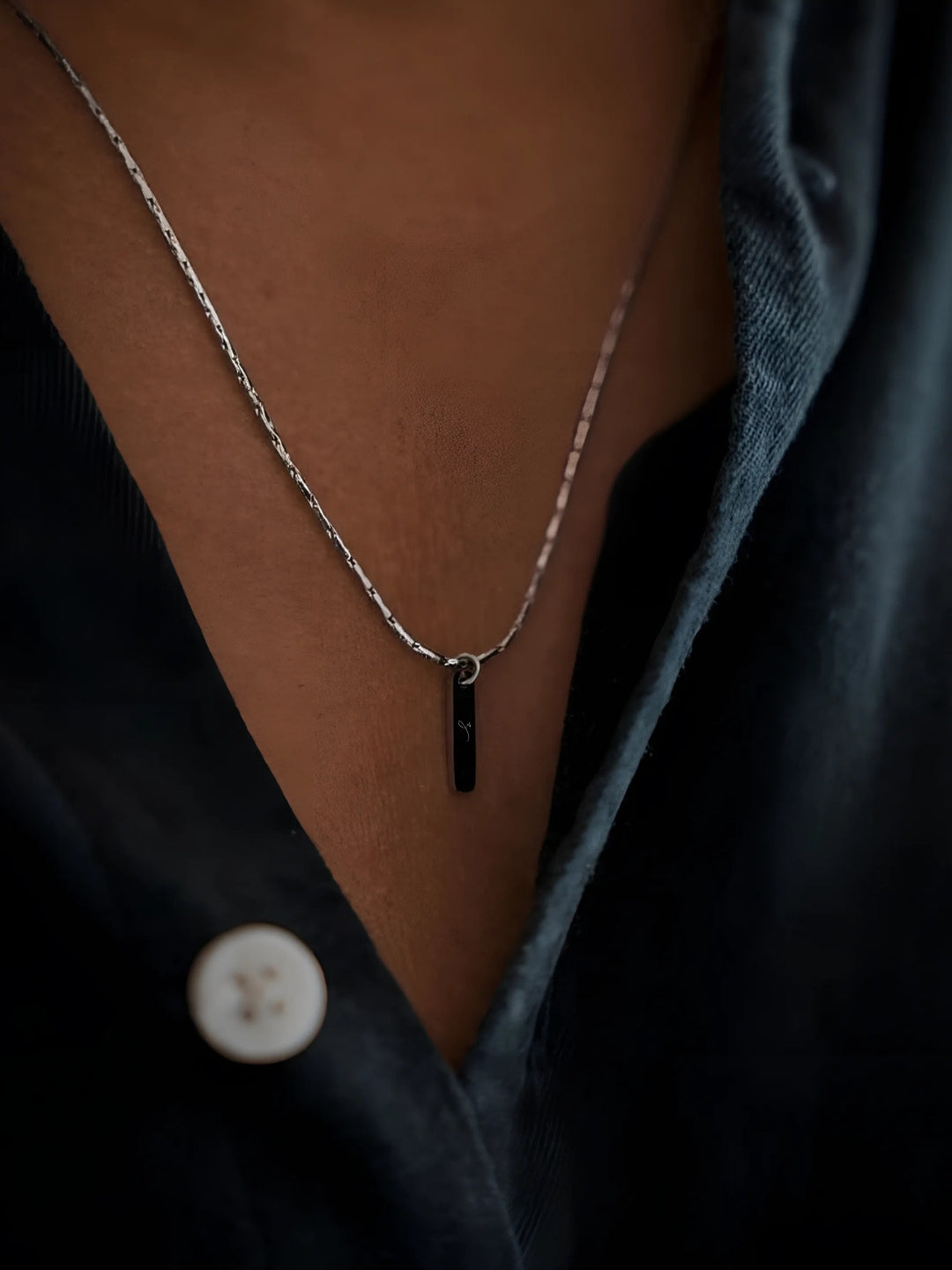 Colar Gentle de Aço com Banho Ouro Branco 18k