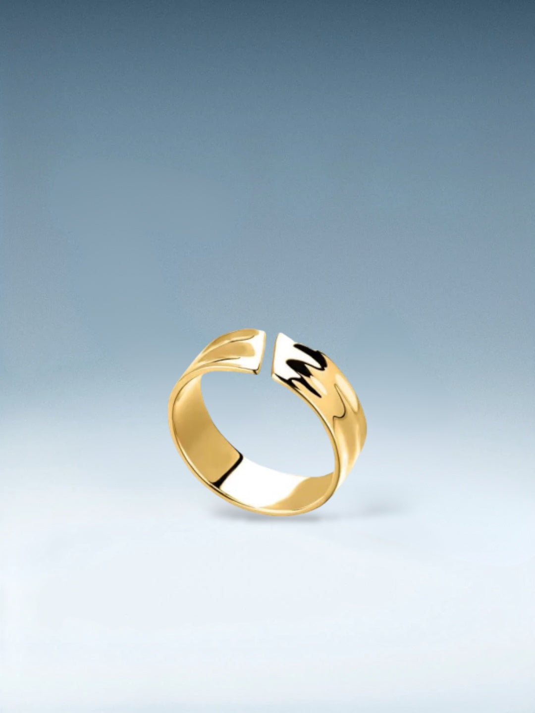 Anel Wave de Aço com Banho em Ouro 18k