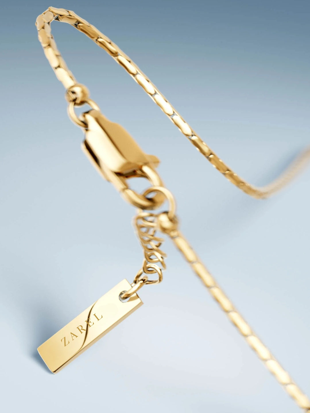 Pulseira Gentle de Aço com banho em Ouro 18k